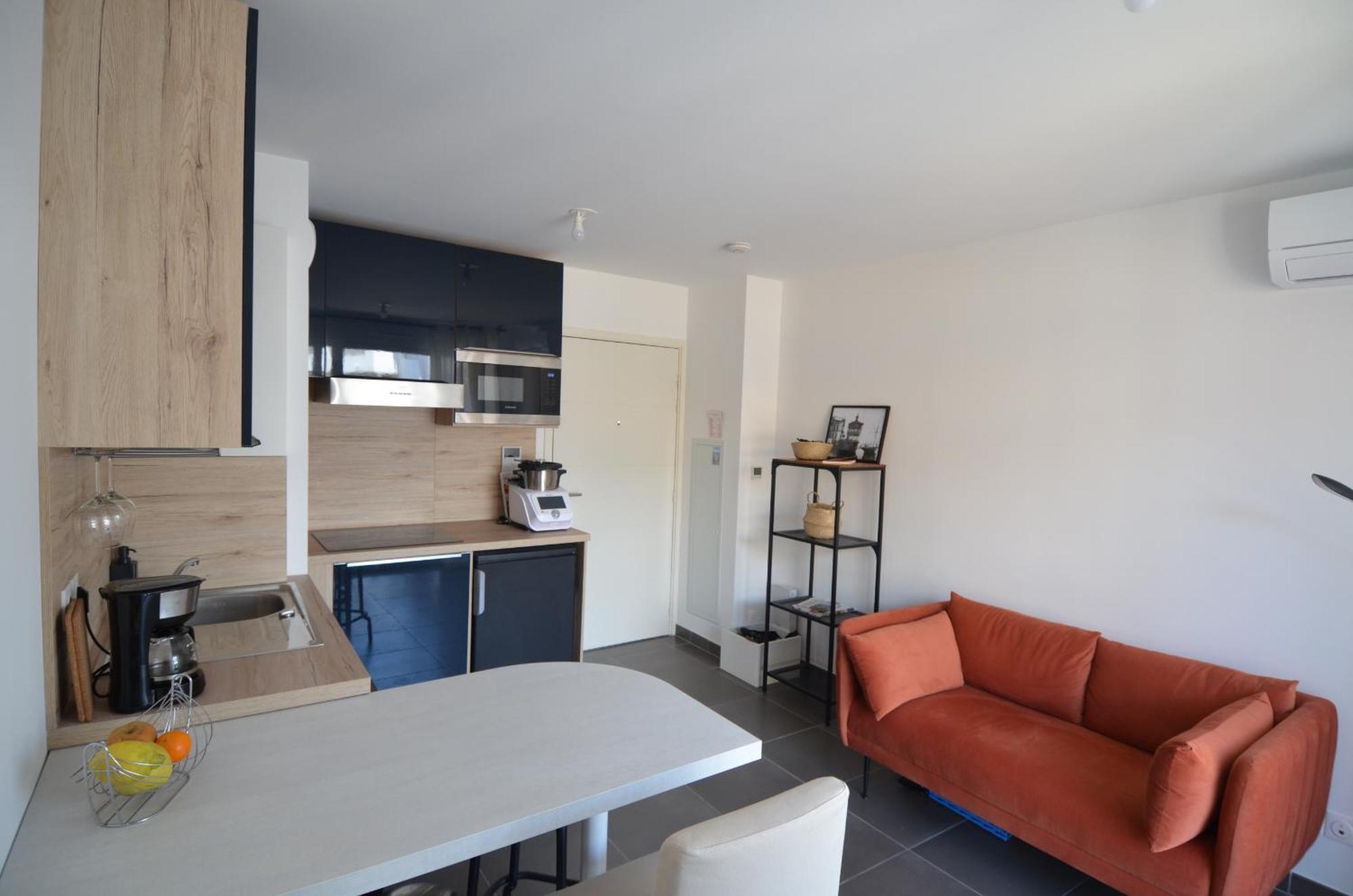 Villa Smolett - Appartement Cosy Au Coeur Du Quartier Du Port Nicea Zewnętrze zdjęcie